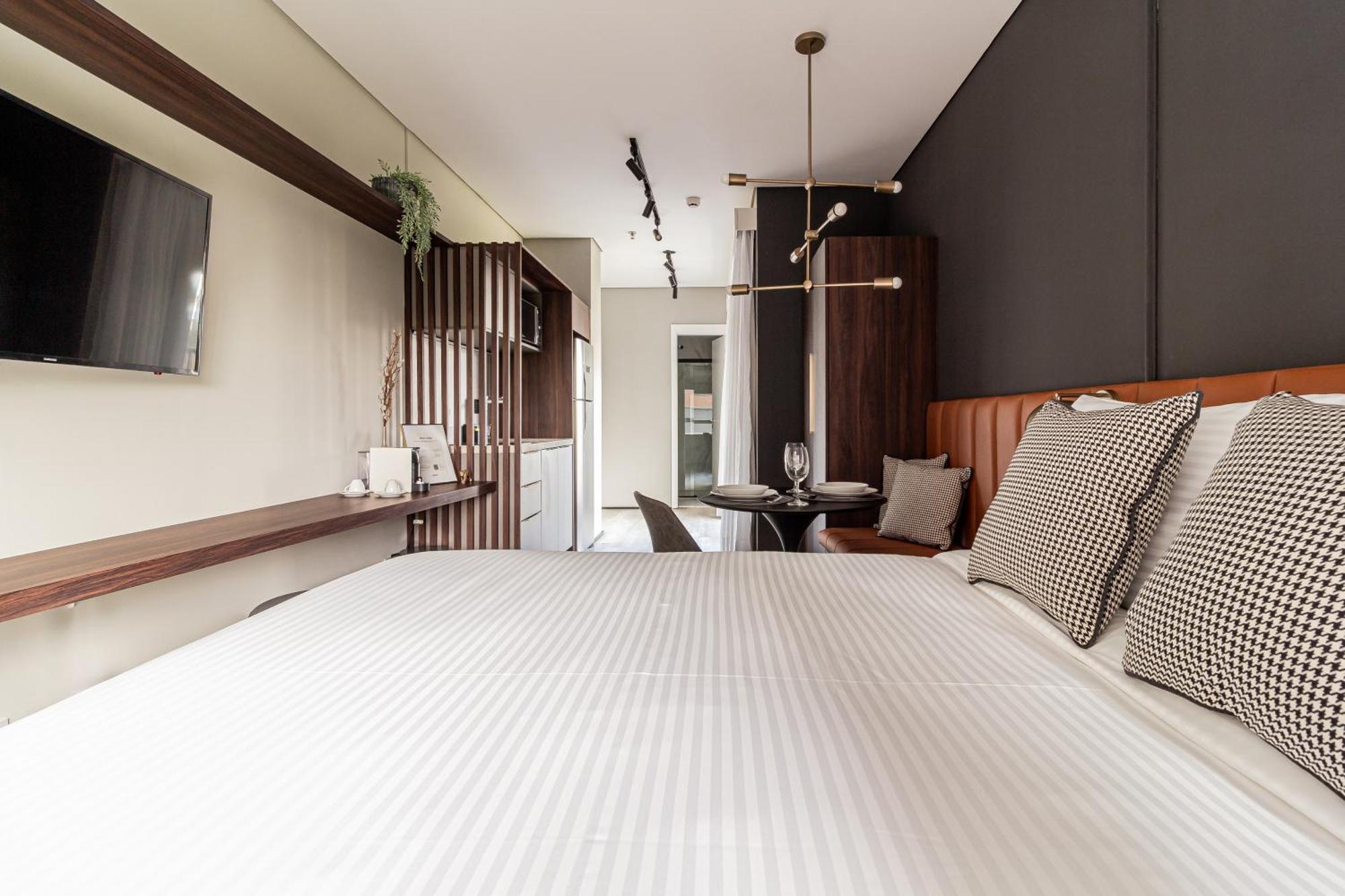 Iconyc Charlie Ibirapuera Hotel เซาเปาโล ภายนอก รูปภาพ